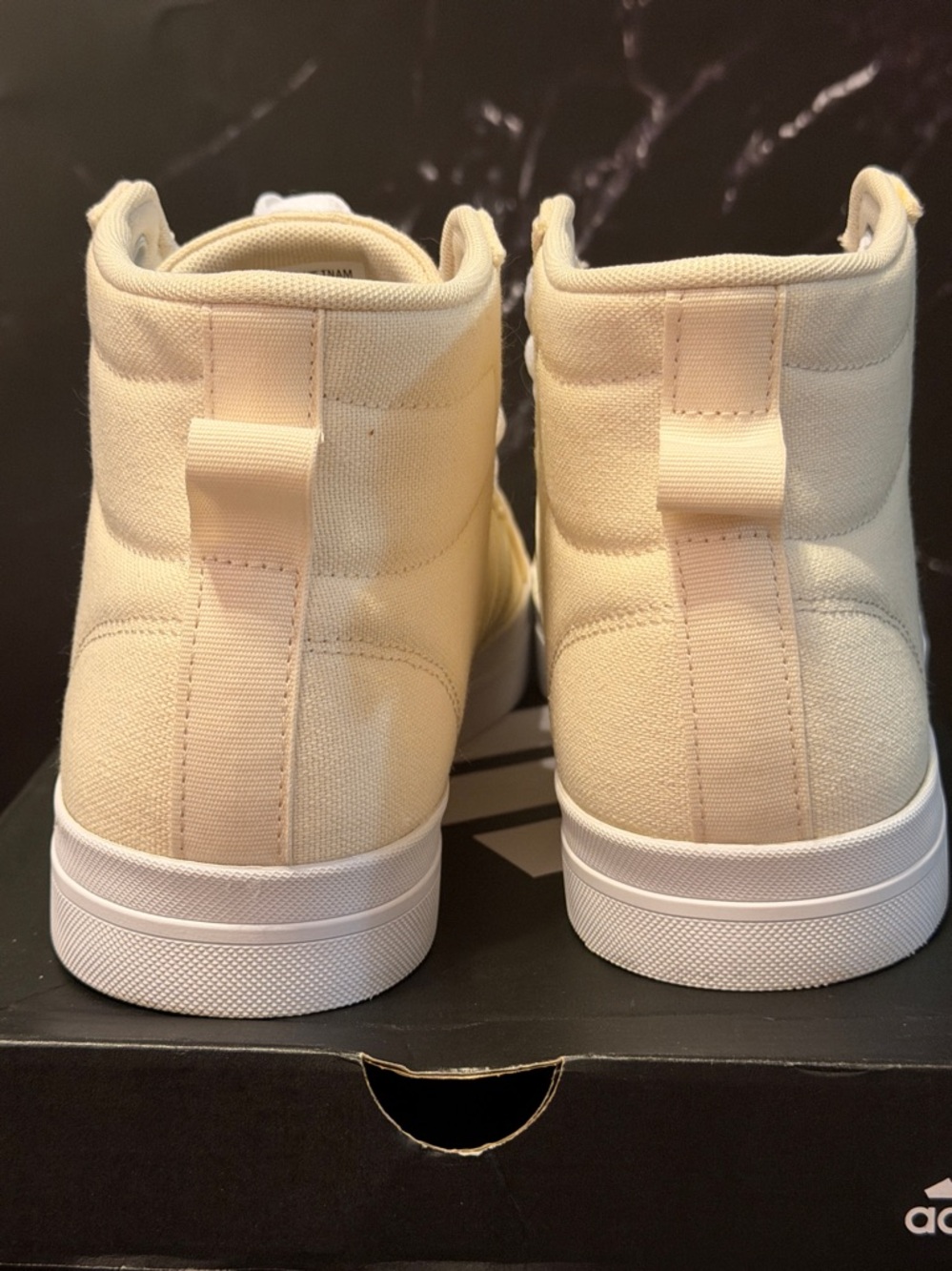 Adidas Women’s Bravada Mid Skateboarding shoes Size 9 Wonder White Cream - Picture 4 of 15